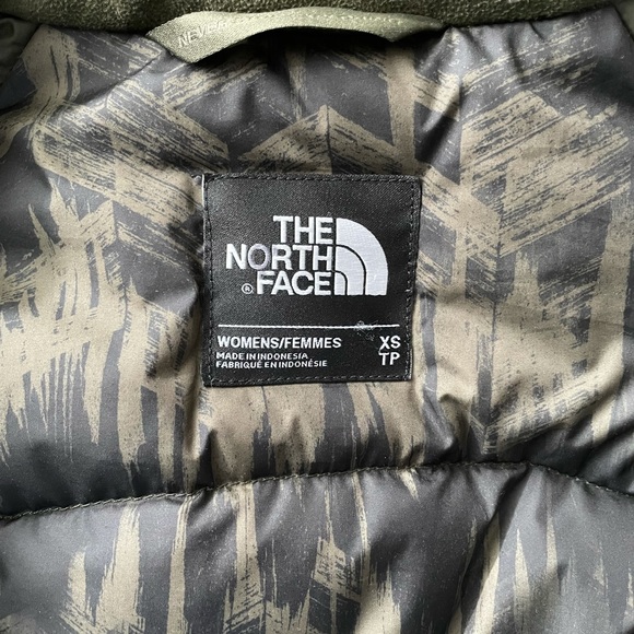 The North Face Forest Green Mid length Winter Jacket - Picture 5 of 6
